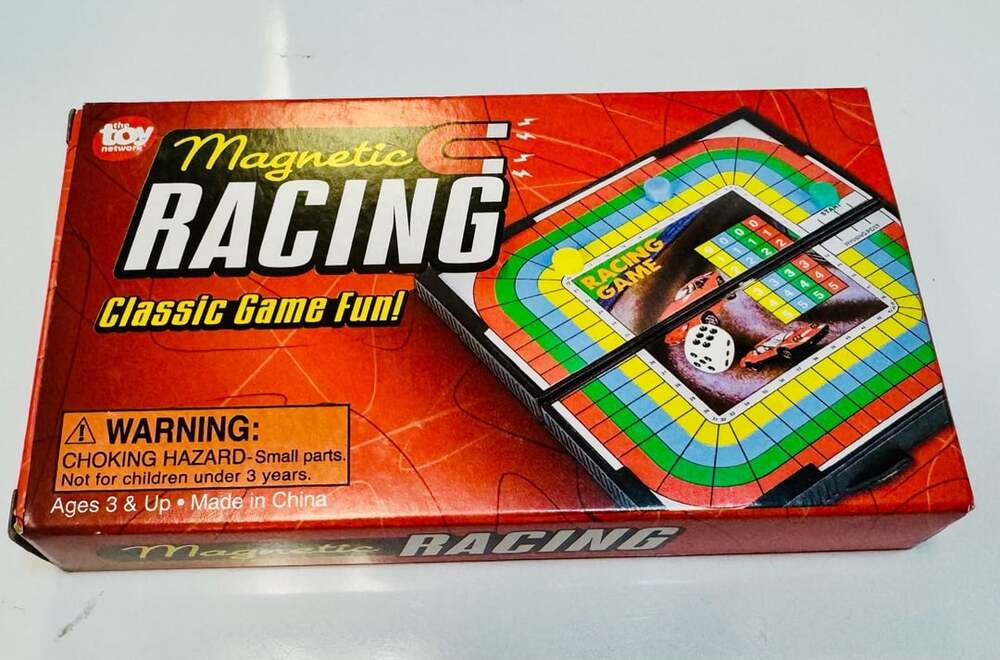 The Toy Network Magnetic Racing Classic Game Fun NEW
